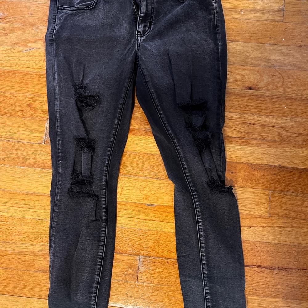 American Eagle Outfitters Black Distressed Jeggings